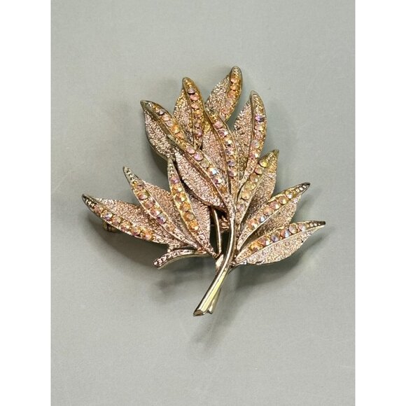 Vintage Dodds Designer Signed Rhinestone Jeweled Leaf Brooch Dress Pin 2 3/4" - Picture 3 of 6